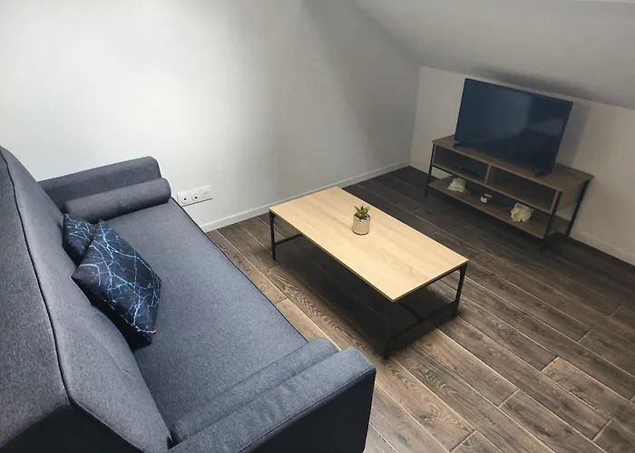 Lägenhet Downtown With Garage Parking