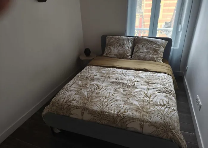 Lägenhet Downtown With Garage Parking